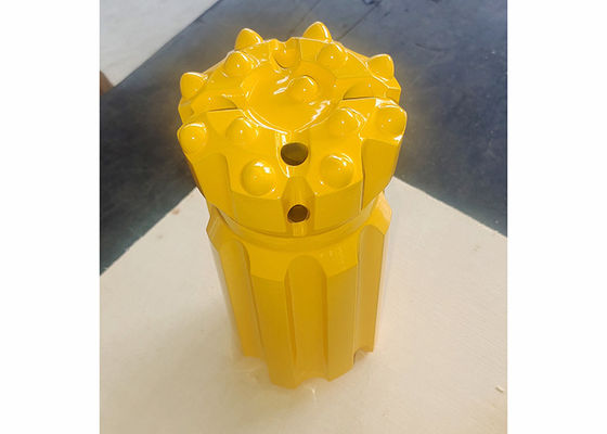 Üretimliliği arttırmak için karbidle geri çekilebilir düğme parçası dövme